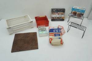 lot 176 image: Decor & Housewares Variety Lot