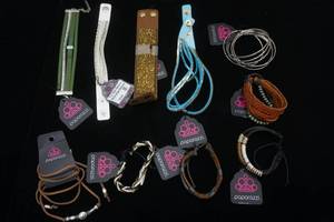 lot 209 image: Paparazzi Jewelry Lot 10ct Bracelets NEW