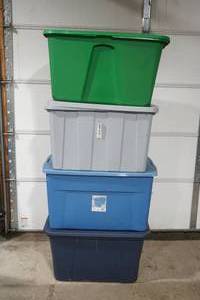 lot 255 image: (4ct) XL Storage Totes with Lids