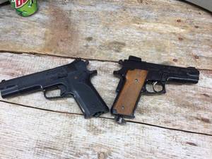 lot 174 image: Daisy Powerline 93 & Crossman 1008 CO2 Pistols