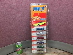 lot 184 image: Johnny Lightning Heavy 70 - 1970s Best Muscle Cars - Set