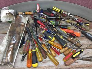lot 303 image: Large Group Screwdrivers - Mostly FlatPhillips