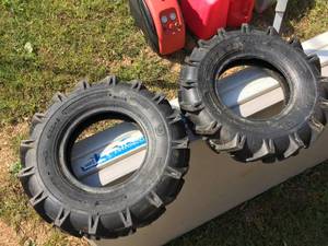 lot 315 image: Pair Like New - Small Tractor Tires 4.00-8 - For Trailer