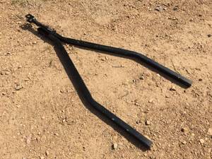 lot 317 image: UtilityFish House Trailer Hitch