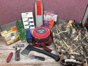 lot 372 image: OutdoorsCamp Items - Buck - Canteen - Propane Reg - 2XL Pants