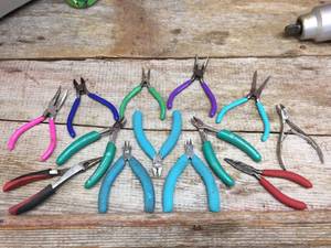 lot 134 image: Group SmallerMini CuttersPliers - EREM - Swanstrom - Other