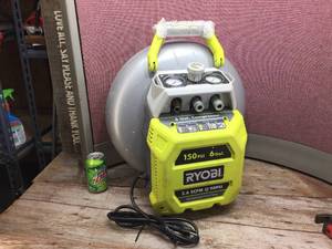 lot 136 image: Ryobi 6 Gal - 150 PSI Air Compressor 2.6 CFM - Works