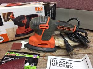lot 147 image: Black & Decker Mouse Detail Sander - Clean