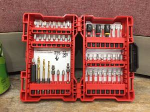 lot 149 image: Milwaukee Shockwave Impact Duty Bit Set - Like New