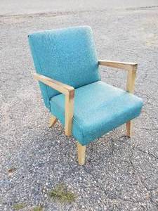 lot 80 image: Vintage Vinyl Chair with wooden Arms in solid good condition