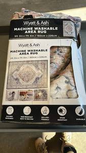 lot 8 image: Wyatt & Ash Machine Washable Area Rug 5ft 3in x 7ft 5in Geraldine Rose