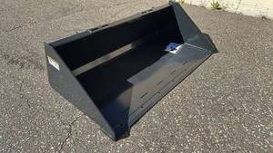 lot 19 image: Wolverine 74 Inch Skid Steer Bucket TDB-11-72W