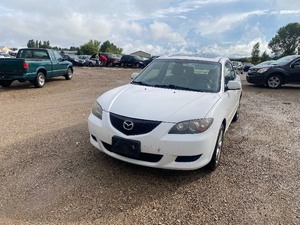 lot 11 image: 2006 Mazda Mazda 3