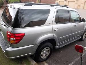 2002 Toyota Sequoia SR5 Sport Utility