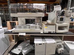lot 6KE image: Waters Scientific Parts Collection (586558)