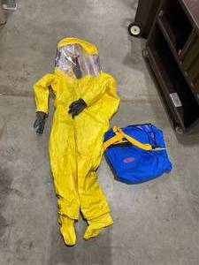 lot 12SK image: Demonstration PPE Suit (586180)
