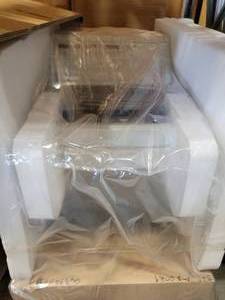lot 14SK image: Leica CM1860 CRYOSTAT (586597) Cryocut Microtome with Peltier Cooling System, 230V60Hz, See Description