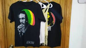 lot 222 image: Bob Marley T-Shirts (4).