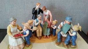 lot 236 image: Denim Days Collectibles By HOMCO Home Interiors (4) 1526, 15002-07,8894. Loc CS2