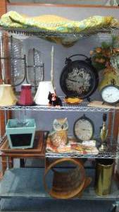 lot 260 image: Misc Wall, Table Dcor, Clocks and more.