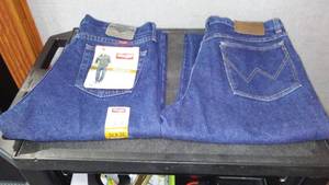 lot 261 image: Wrangler Denim Jeans NewLike New.
