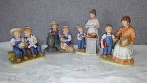 lot 284 image: Denim Days Collectibles By HOMCO Home Interiors (4)