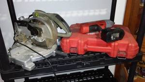 lot 302 image: Milwaukee 18V Impact Wrench and Tocraft Compound Miter Saw