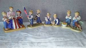 lot 309 image: Denim Days Collectibles By HOMCO Home Interiors (4)