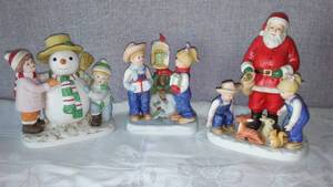 lot 310 image: Denim Days Collectibles By HOMCO Home Interiors (3)