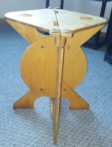 lot 315 image: Vintage Barry Simpson Rooster Stool By Dirt Road.