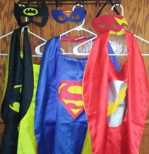 lot 320 image: Batman, Spiderman, Flash Gordon Play Cape and Mask Sets
