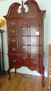 lot 1 image: Tall Newer Queen Ann Tall Dresser 40 x 83 x 18