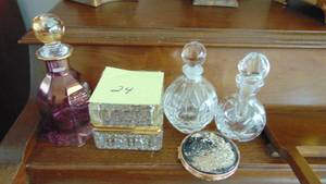 lot 24 image: Assorted Perfumes, Crystal Box, Compact- 1 Perfume is Waterford