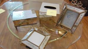lot 77 image: 4- Pcs of Mirrored and Etched Decor