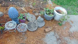 lot 101 image: Misc Garden Items- 3 Pots, 3 Waking Stones, Bird Figure and 2 Stands