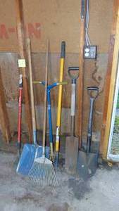 lot 109 image: Selection of Garden Tools