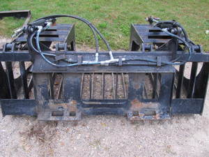 Skid Steer Grapple Bucket
