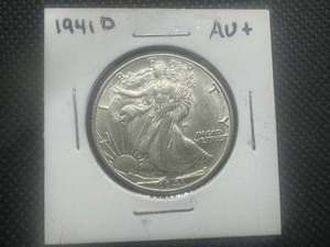 lot 10 image: 1941 D AU Walker Near Perfect
