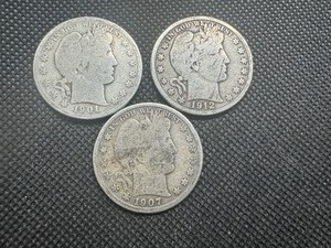 lot 13 image: (3) Barber Half Dollars