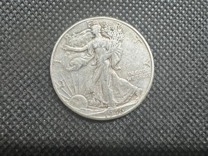 lot 100 image: 1946 D VF Walking Liberty Half