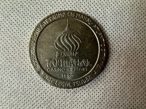 lot 108 image: 1990 Trump Taj Mahal Atlantic City Game Token
