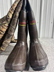 lot 16 image: Frogg Togg Mens Amphib 3.5mm Neoprene Bootfoot Wader Size 8
