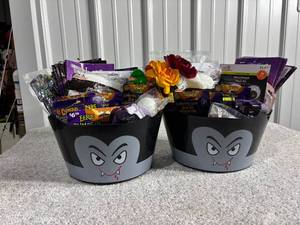 lot 21 image: Lot of 2 Halloween Bowls Filled wHalloween Items (Carving Kits, Tools, Decor)