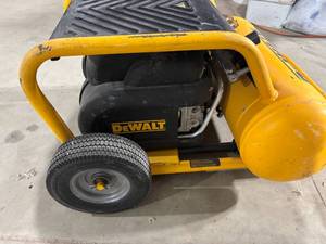 Dewalt Air Compressor - Works