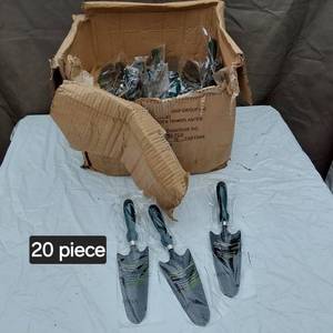 lot 56 image: Lightweight Small Garden Shovels - Lot of 20
