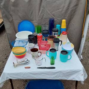 lot 67 image: Household Items Including Vintage Can Opener and Assorted Kitchenware