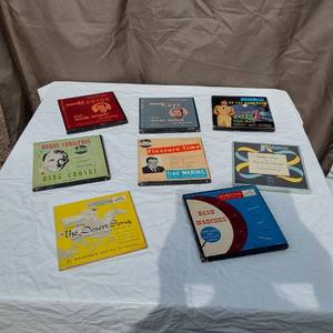 lot 103 image: Vintage vinyl record albums including Bing Crosby, Fred Waring, and others