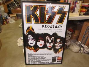 lot 269 image: Kiss Kissology The Ultimate Kiss Co...