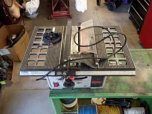 lot 83 image: ShopCraft 10 Inch Table Saw 1 12 HP