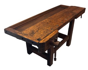 lot 10X image: LL - Primitive Style Vintage Wooden Workbench with Vise